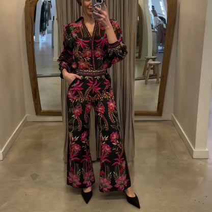 Elegant Floral Suit - V-Neck Top & Wide-Leg Pants