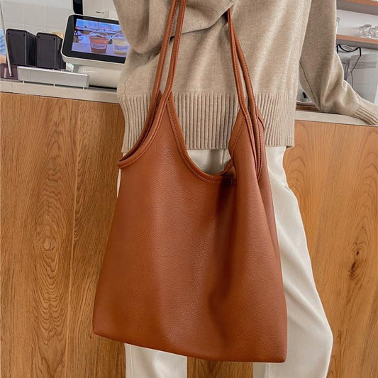 Fashionable Large-Capacity Shoulder Bag